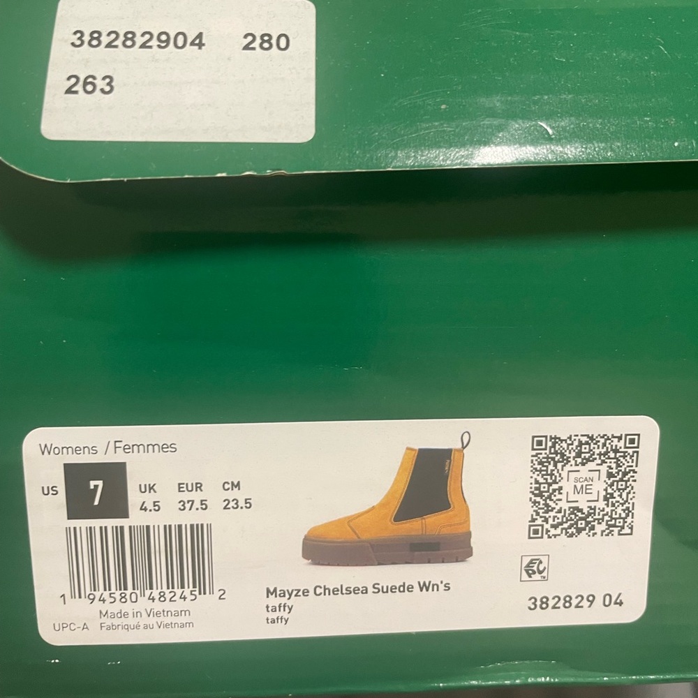 NIB Puma Mayze Chelsea Suede Boots size 7 - Picture 7 of 11